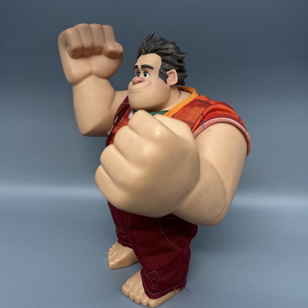 Disney Store Exclusive Wreck it Ralph Fist Pounding Talking 15" Action Figure - Picture 2 of 5